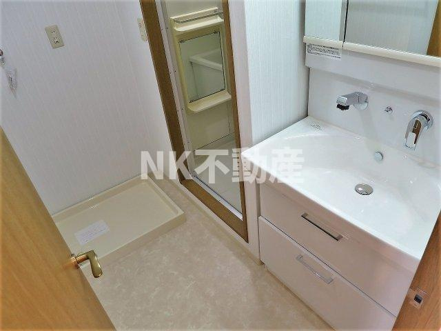 【洗面所】 | カサ・ルシェロ（布施賃貸） | 脱衣スペースもあります