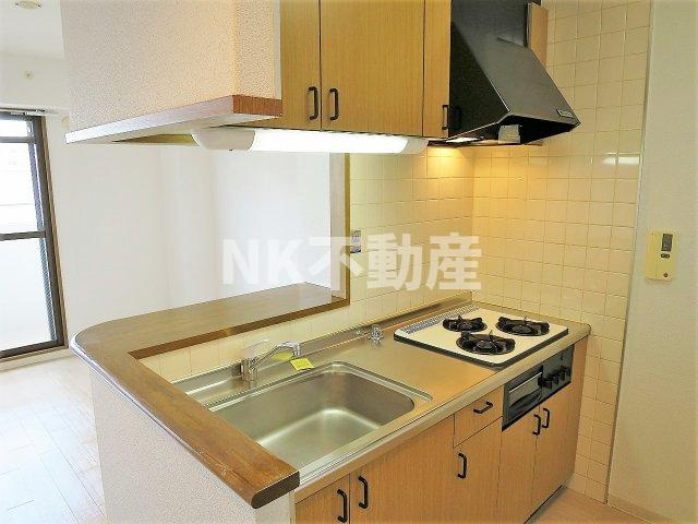 【キッチン】 | カサ・ルシェロ（布施賃貸） | コンパクトなキッチンで掃除もラクラク