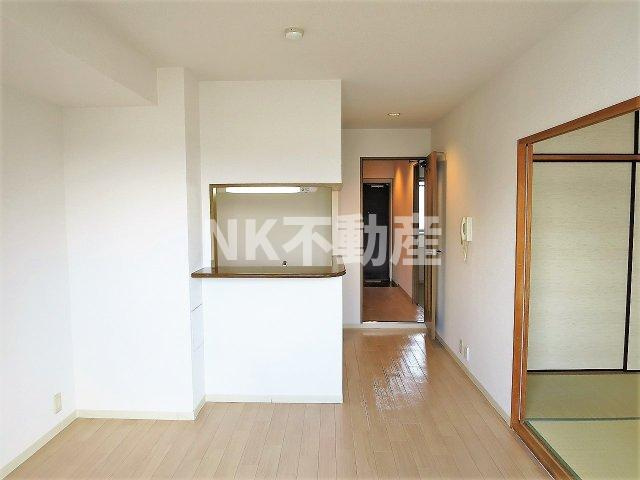 【居間・リビング】 | カサ・ルシェロ（布施賃貸） | 居間です