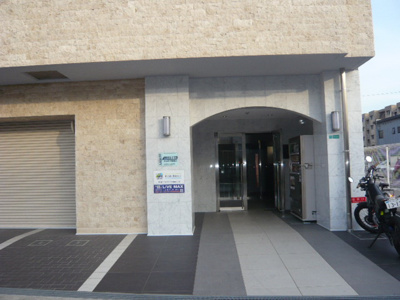 【エントランス】 | ＧＲＯＯＶＥ平野（旧インペリアル）