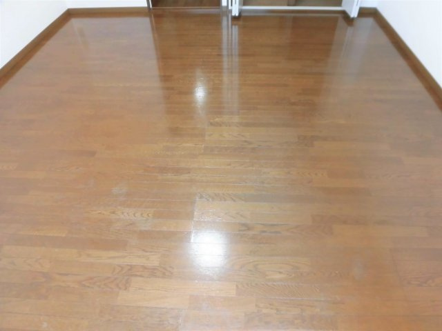 グリーンハウスの洋室