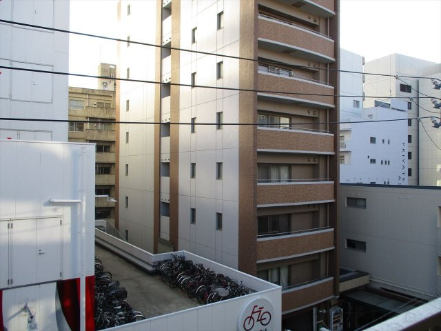八光ビルの展望|ハ光ビル
只今修繕中です！
