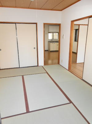 【和室】 | エンジュリー中野 | 洗濯機置場