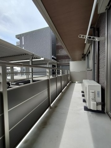 ヒルズレジデンシャルS12のバルコニー