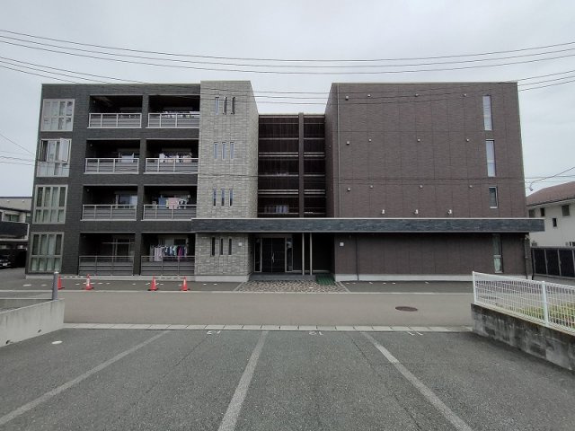 ヒルズレジデンシャルS12