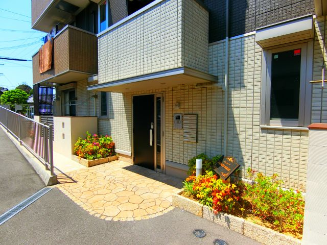 ノイエスカーサのエントランス