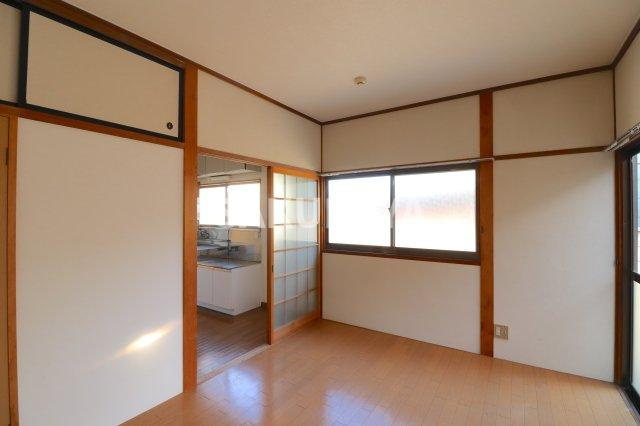 根岸方貸家Ｄ（福居町）の洋室|2024年1月撮影。