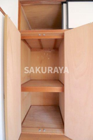 根岸方貸家Ｄ（福居町）の収納|2024年1月撮影。