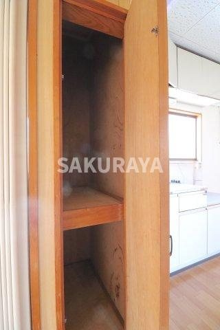 根岸方貸家Ｄ（福居町）の収納|2024年1月撮影。