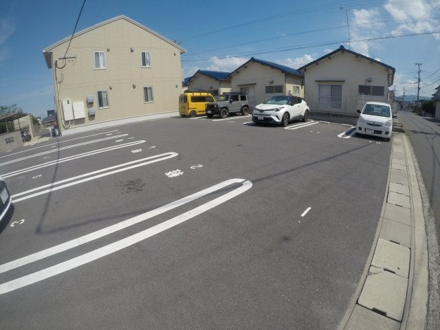 【駐車場】 | セジュール宮永