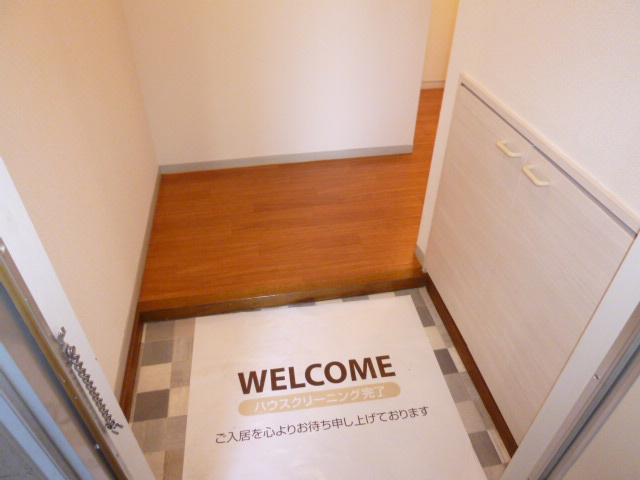 ドリーム神田の玄関