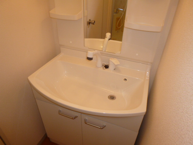 ドリーム神田の独立洗面台|洗髪洗面化粧台