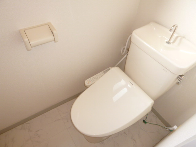 ドリーム神田のトイレ|温水洗浄便座