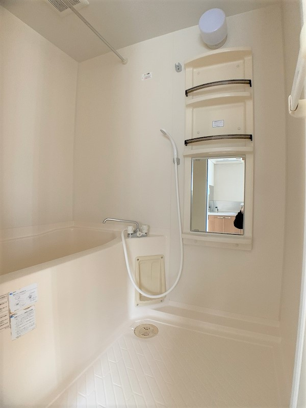 リブレンの浴室