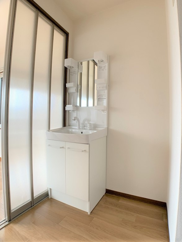 リブレンの独立洗面台