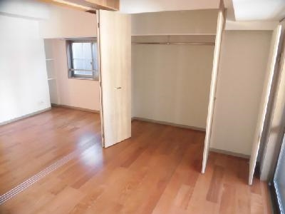 SIL・ELA御所南（シルエラ御所南）の子供部屋|洋室