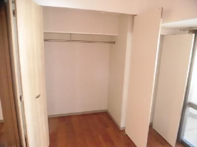 SIL・ELA御所南（シルエラ御所南）の収納|クローゼット