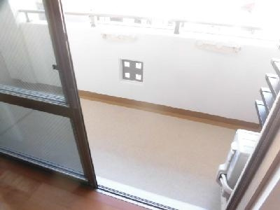 SIL・ELA御所南（シルエラ御所南）のバルコニー|西向きバルコニー