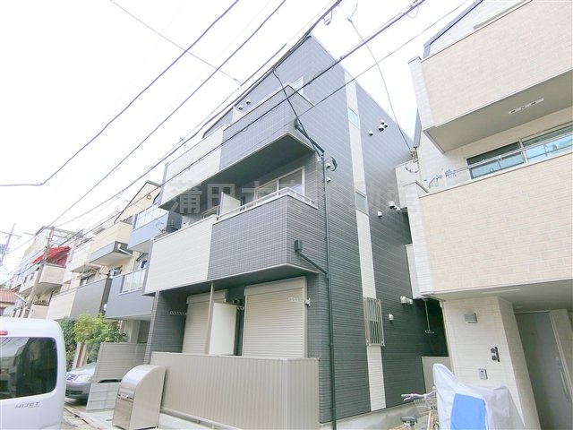 Glansky(グランスカイ羽田の外観