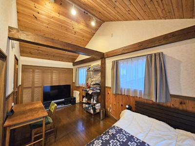 【寝室】 | 筑西市乙中古戸建【デザイン住宅】 | 寝室にいかがでしょうか