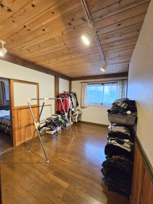 【内装】 | 筑西市乙中古戸建【デザイン住宅】 | 内装は落ち着いています