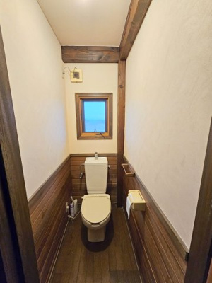 【トイレ】 | 筑西市乙中古戸建【デザイン住宅】 | 2Ｆトイレ