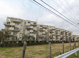 【外観】 | 東海道線「平塚駅」バスで12分に位置するマンションです。
周辺には緑が多く静かな暮らしがしたい方にはお勧めです。