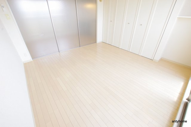 アーバネス淀川　仲介手数料無料の寝室