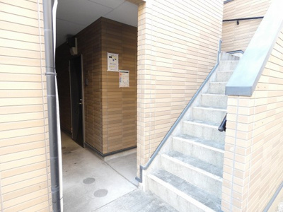 【エントランス】 | ロフト栄生