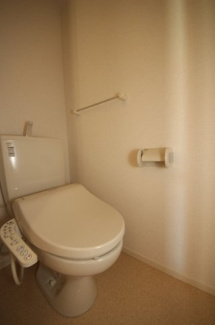 【トイレ】 | ソル・レヴェンテA | コンパクトで使いやすいトイレです