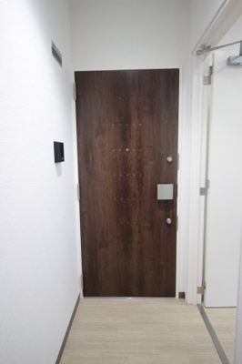 【玄関】 | つばきビルV