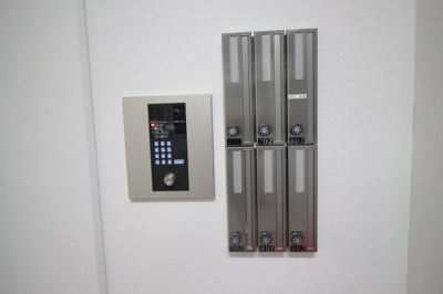 【セキュリティ】 | つばきビルV | ★オートロック付★