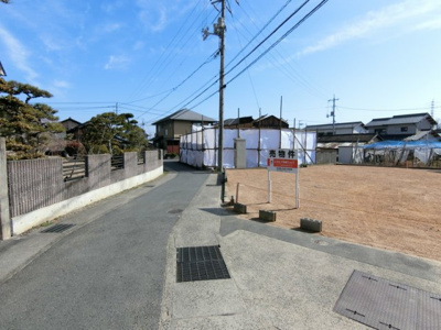【前面道路含む現地写真】 | 土地　玉島柏島　全1区画 | 西側より撮影