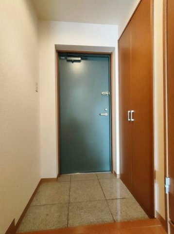 ブランポミエの玄関