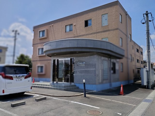 ラ・ペルラ下北沢