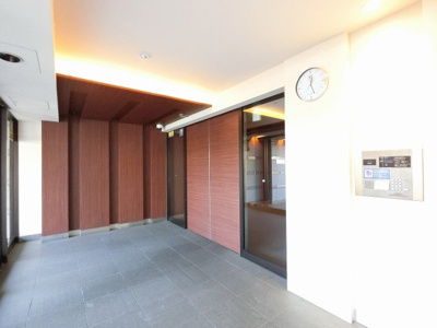 【その他共用部分】 | クオス横浜富岡 | 防犯面でも安心のオートロック付。