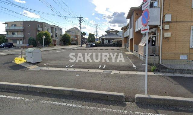 ラフォーレ福居11の駐車場