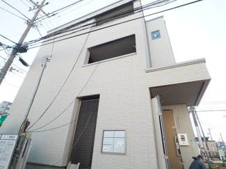 【エントランス】 | 清潔なエントランスです