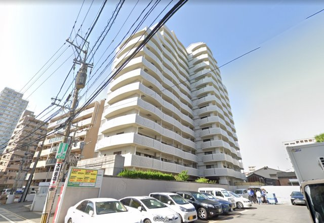 ライオンズマンション天神南の外観