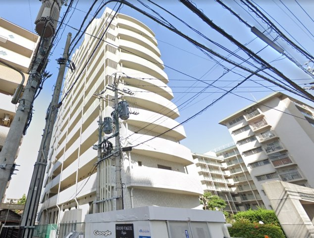 ライオンズマンション天神南の外観