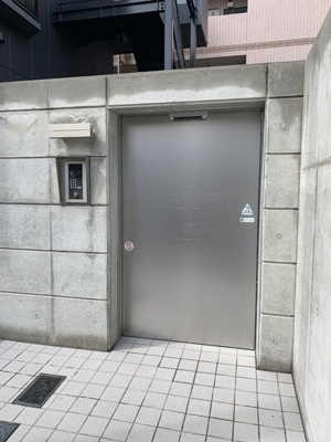 【エントランス】 | ユタカマンション | オートロック完備のマンション