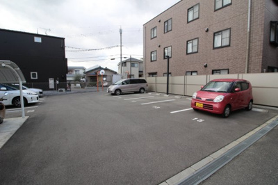 【駐車場】 | メゾンドフルール
