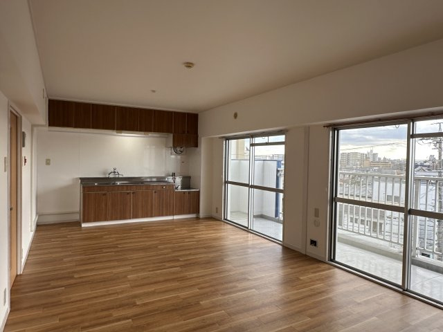 【居間・リビング】 | ＯＳ・ＳＫＹフレックス藤が丘 | 前回募集時の写真です