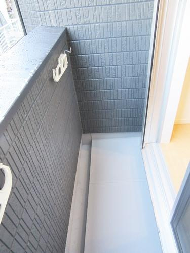 LaLuce黒髪のバルコニー