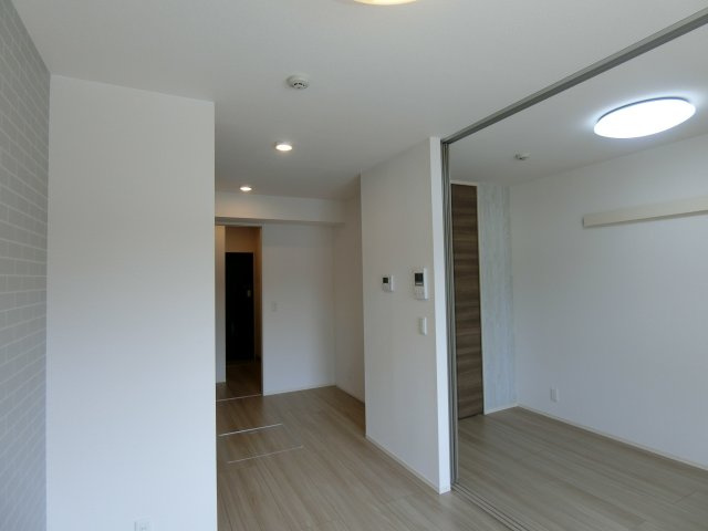 セジュールKAMI　Gの居間・リビング