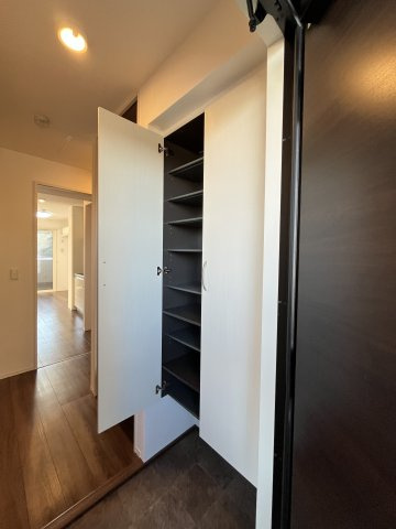 セジュールKAMI　Gの収納|イメージG103号室の写真