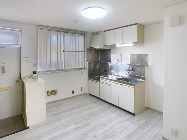 ベルゾーネ城西のキッチン