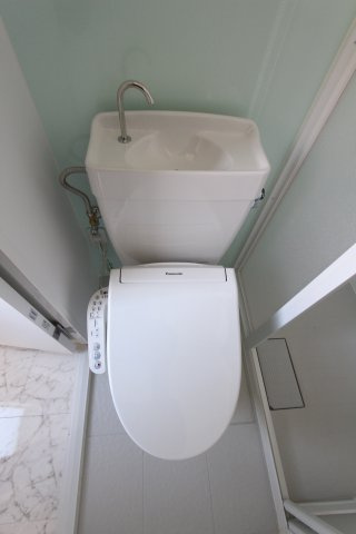 ユナイト 幸シェリーメイのトイレ|同シリーズ物件の参考写真です。