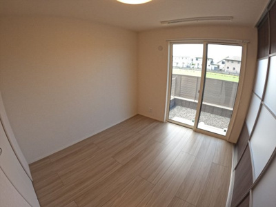 【洋室】 | レガード中央