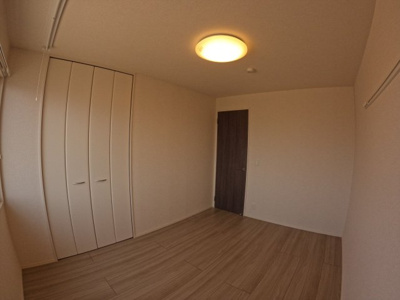 【洋室】 | レガード中央